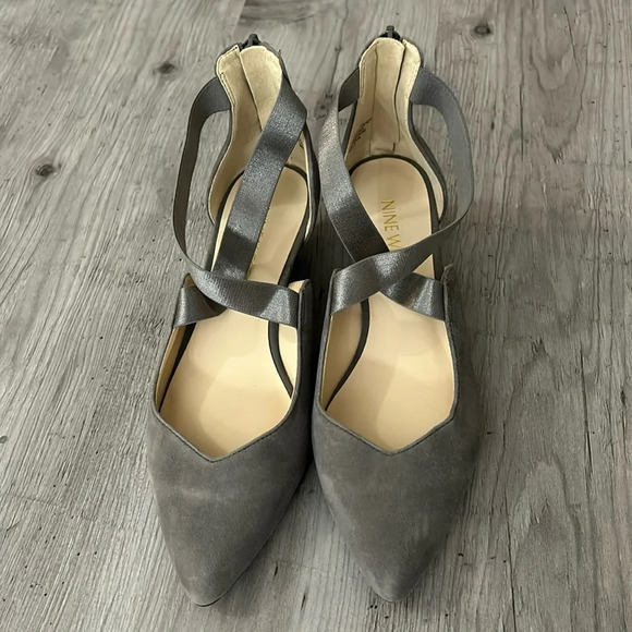 Nine West Emergent Shoes - Picture 1 of 5